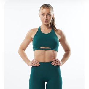 Velvet teal Alphalete pulse surge bra